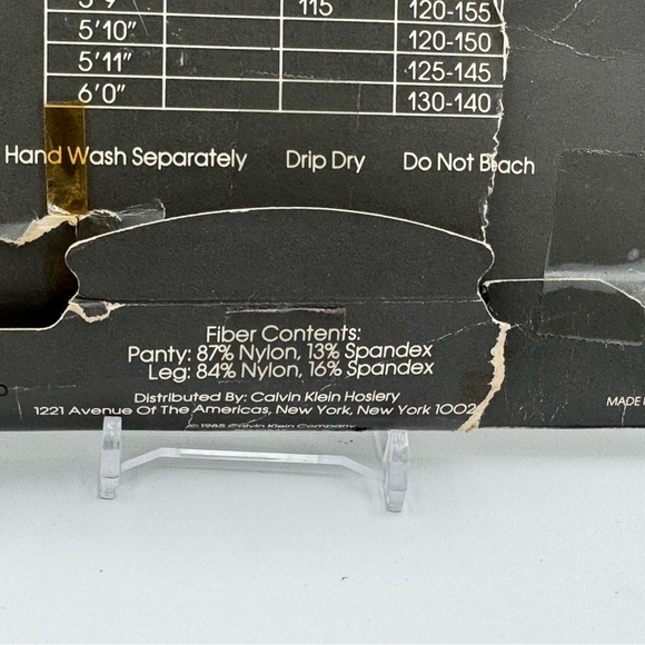 Vintage Calvin Klein Sheer Pantyhose Oxford A Light Support 1990s NIP Damaged - Picture 3 of 3